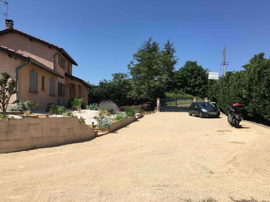 Appartement 55M2 En Beaujolais & Enedis A 15 Min Saint-Germain-Nuelles 外观 照片